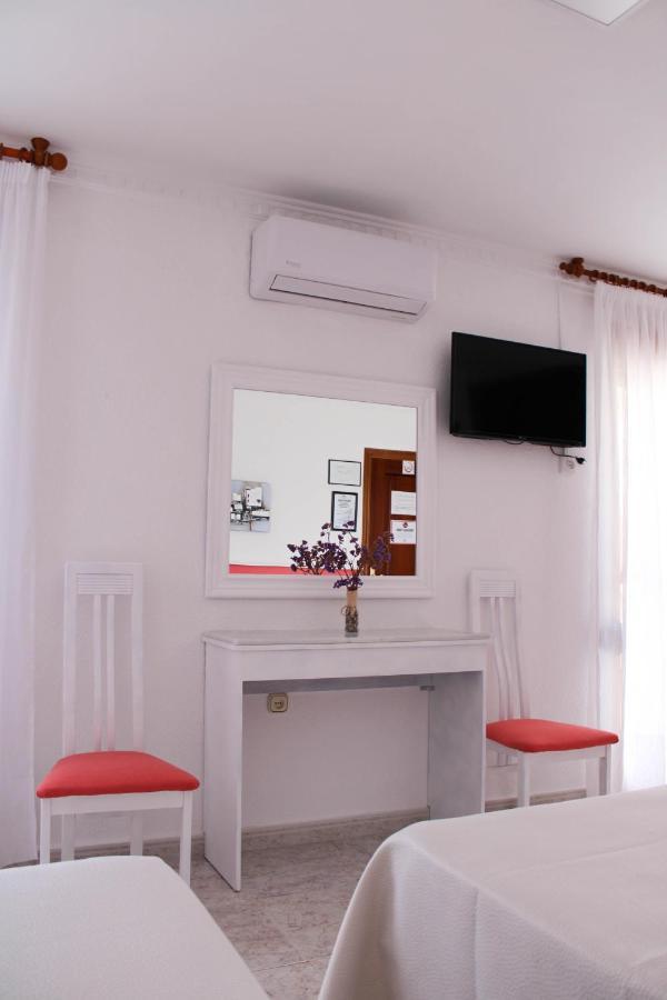 Hostal Las Dunas Cabo De Gata Екстериор снимка