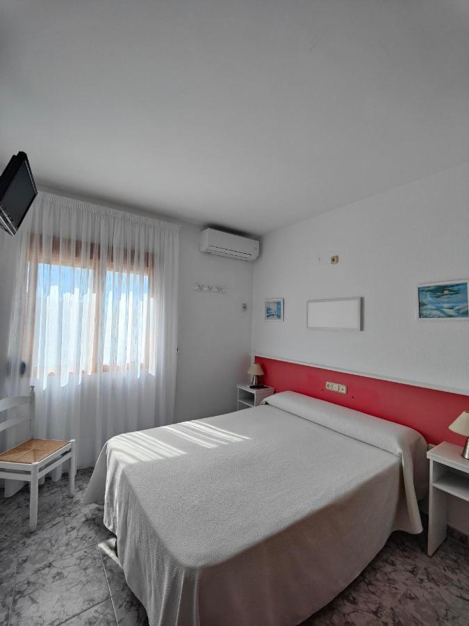 Hostal Las Dunas Cabo De Gata Екстериор снимка