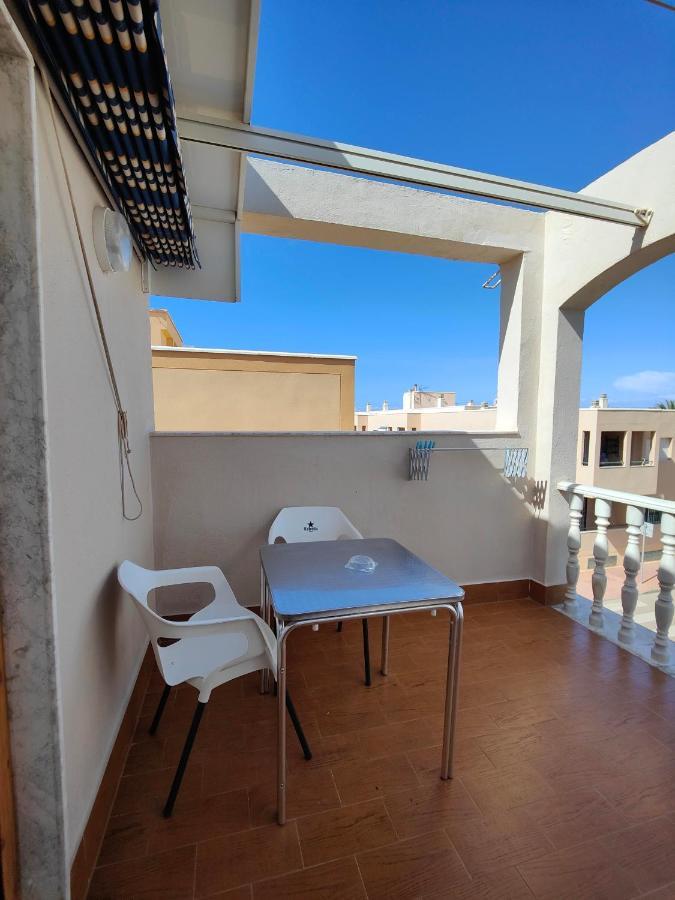 Hostal Las Dunas Cabo De Gata Екстериор снимка